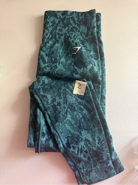 Gymshark Pants - GYMshark ADAPT ANIMAL  LEGGINGS - Teal -  size -M